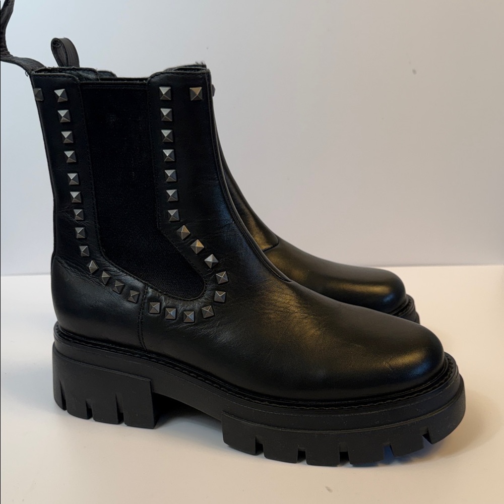 New Black Studded Ankle Boots – Size 8 (EU 38) | Edgy Chic